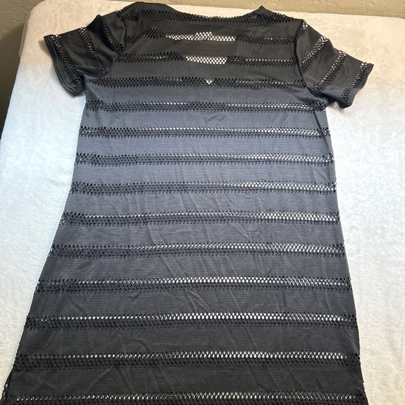 Black bathing suit cover up - Picture 3 of 4